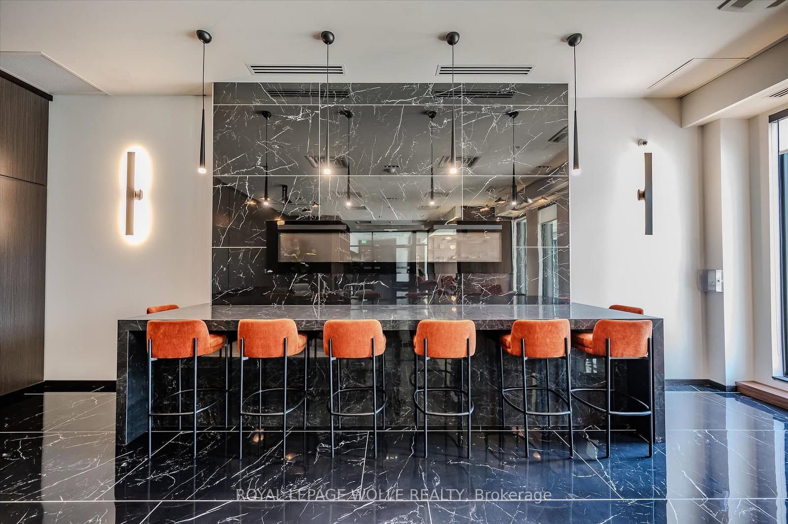 181 King Street S, Unit 1714 thumbnail 47