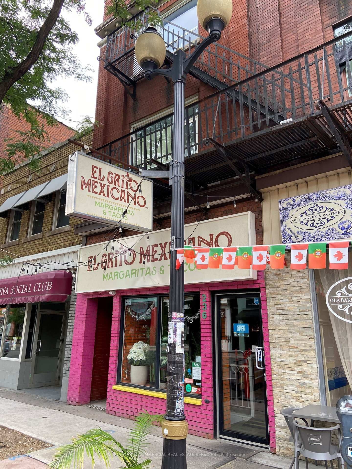236 James Street N thumbnail 5