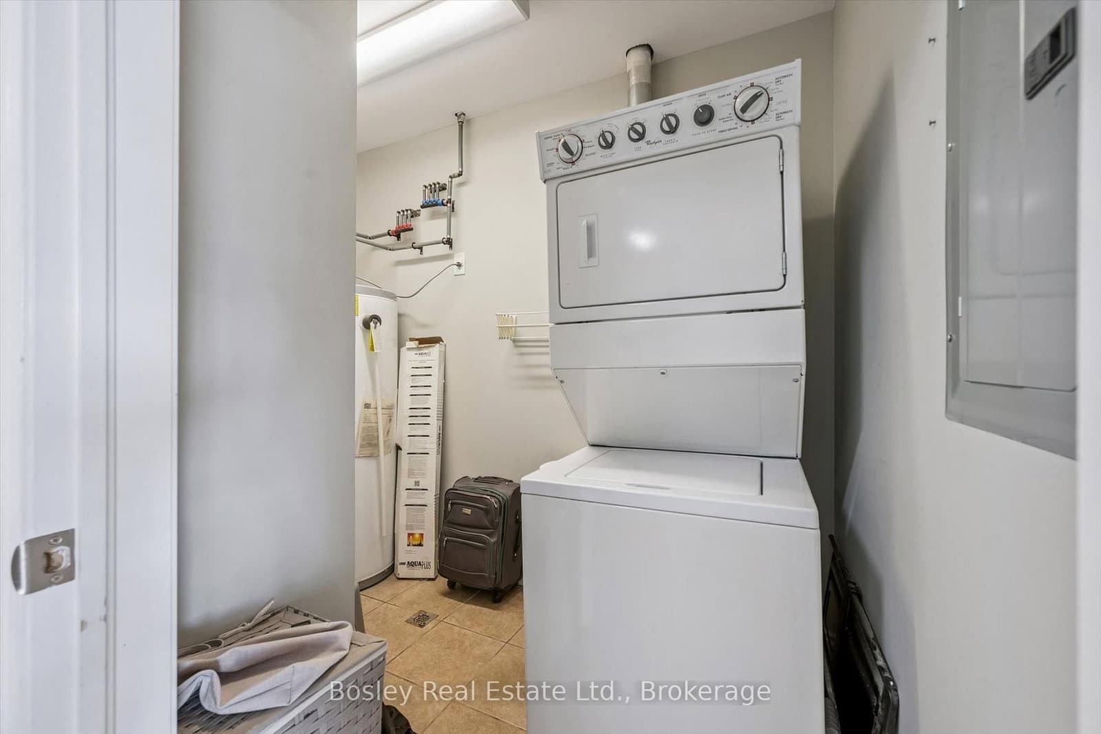 2 Colonial Drive, Unit 314 thumbnail 16