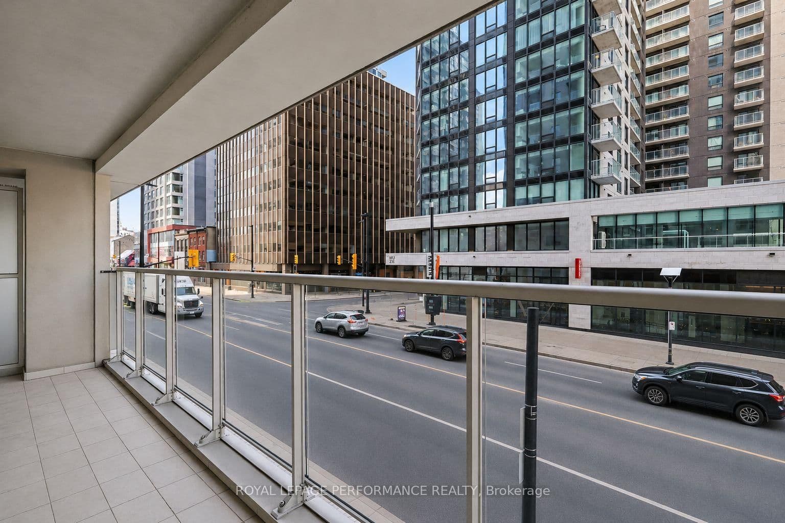 242 Rideau Street, Unit 204 thumbnail 15