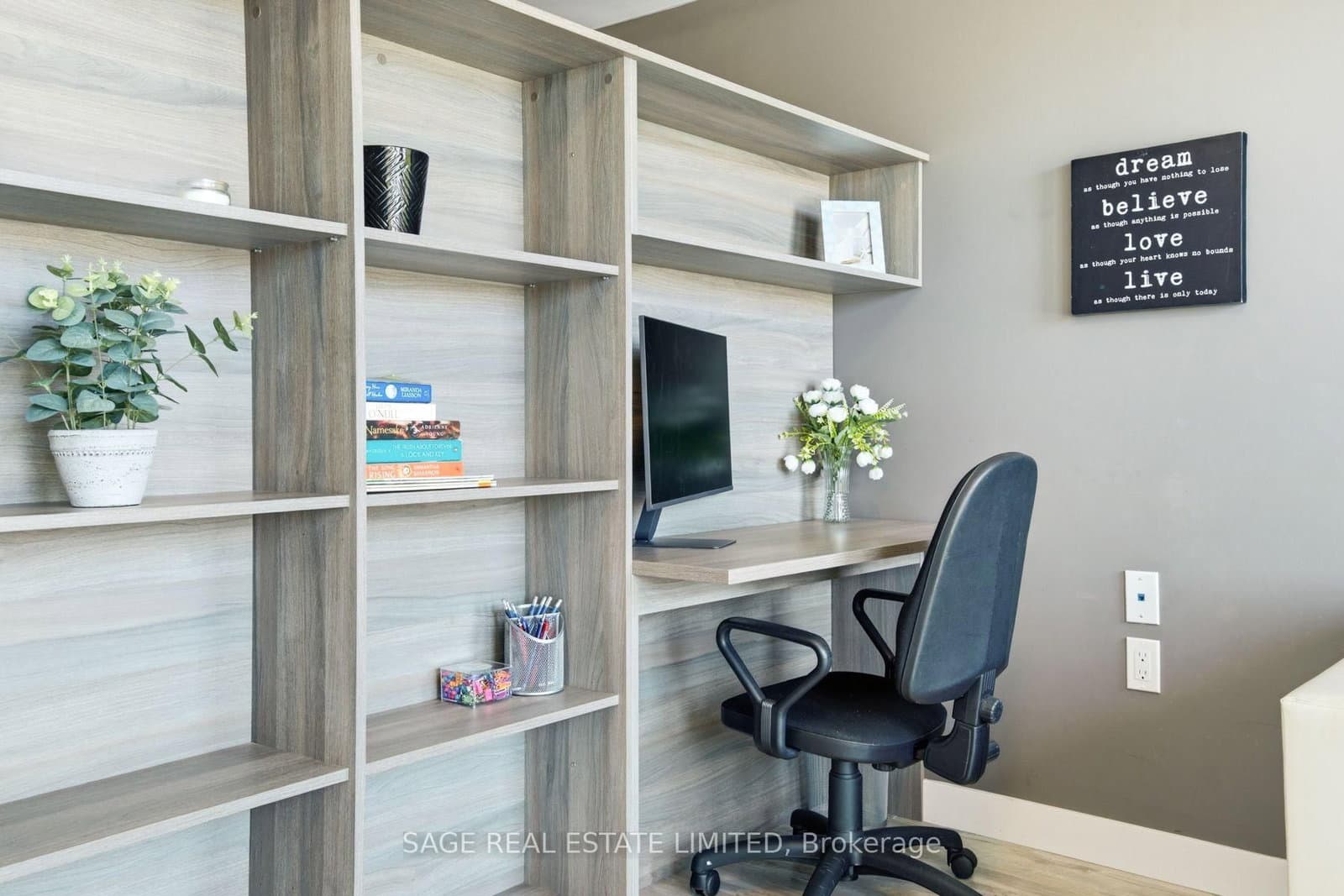 257 Hemlock Street, Unit 424 thumbnail 13
