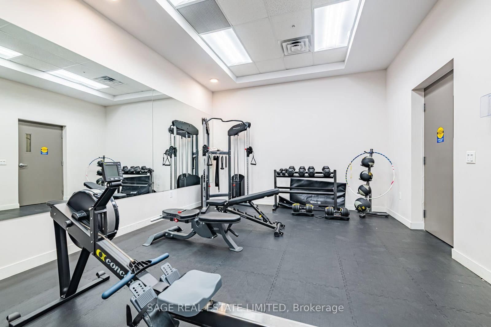 257 Hemlock Street, Unit 424 thumbnail 36