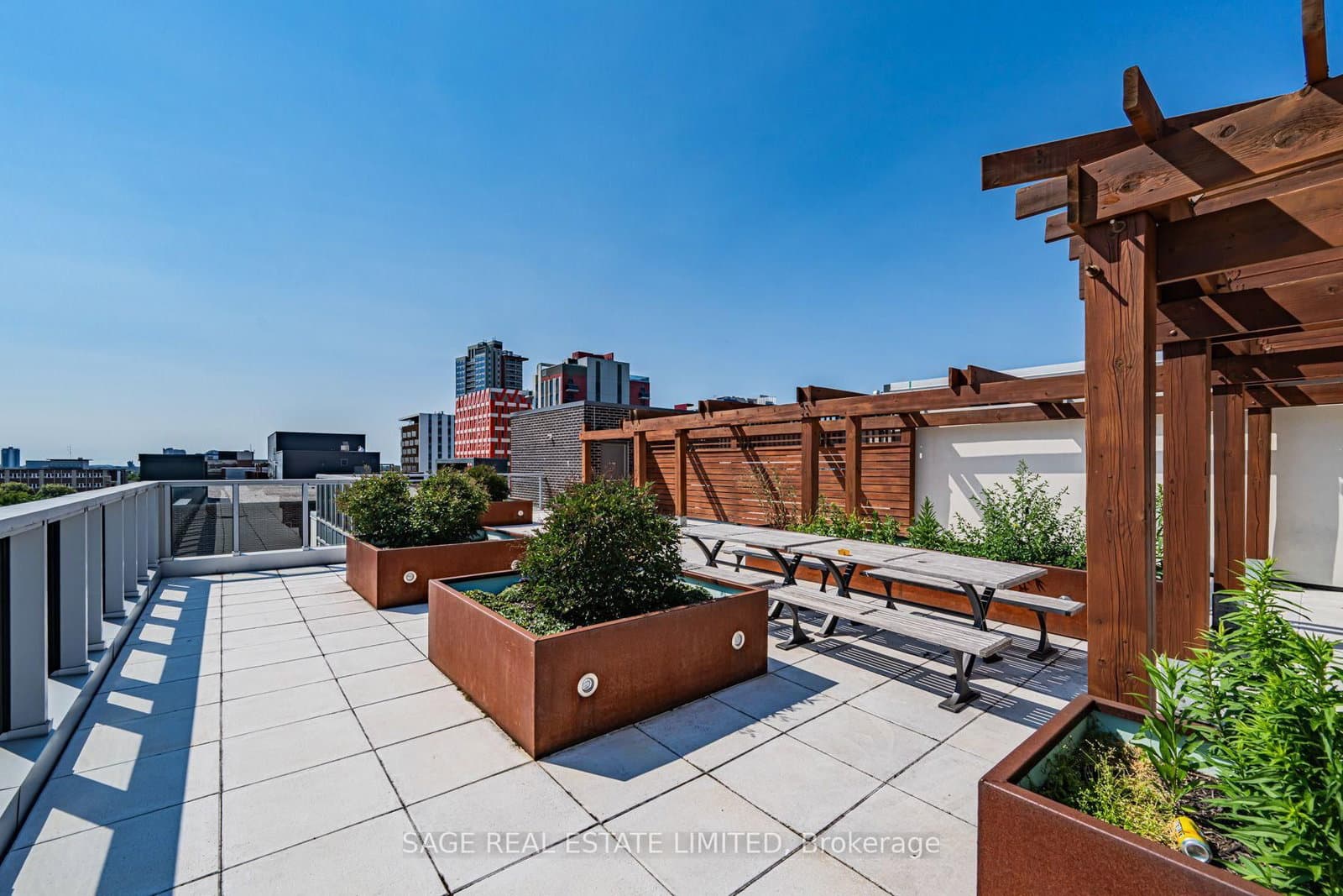 257 Hemlock Street, Unit 424 thumbnail 38
