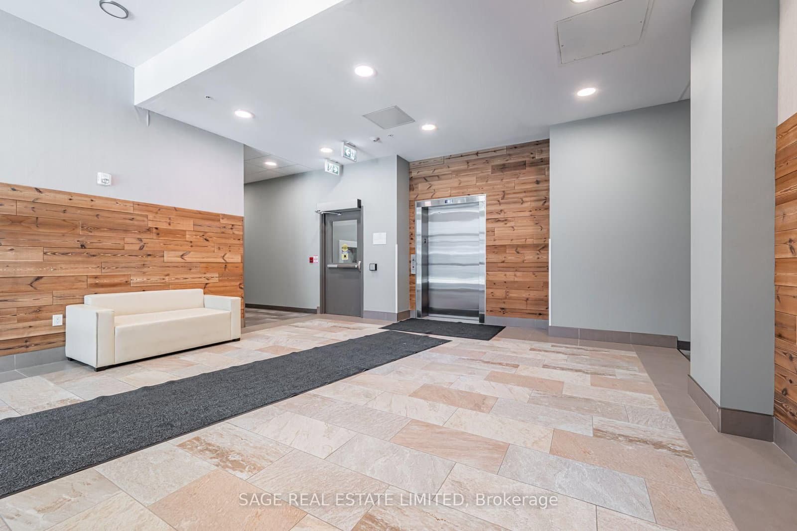 257 Hemlock Street, Unit 424 thumbnail 43