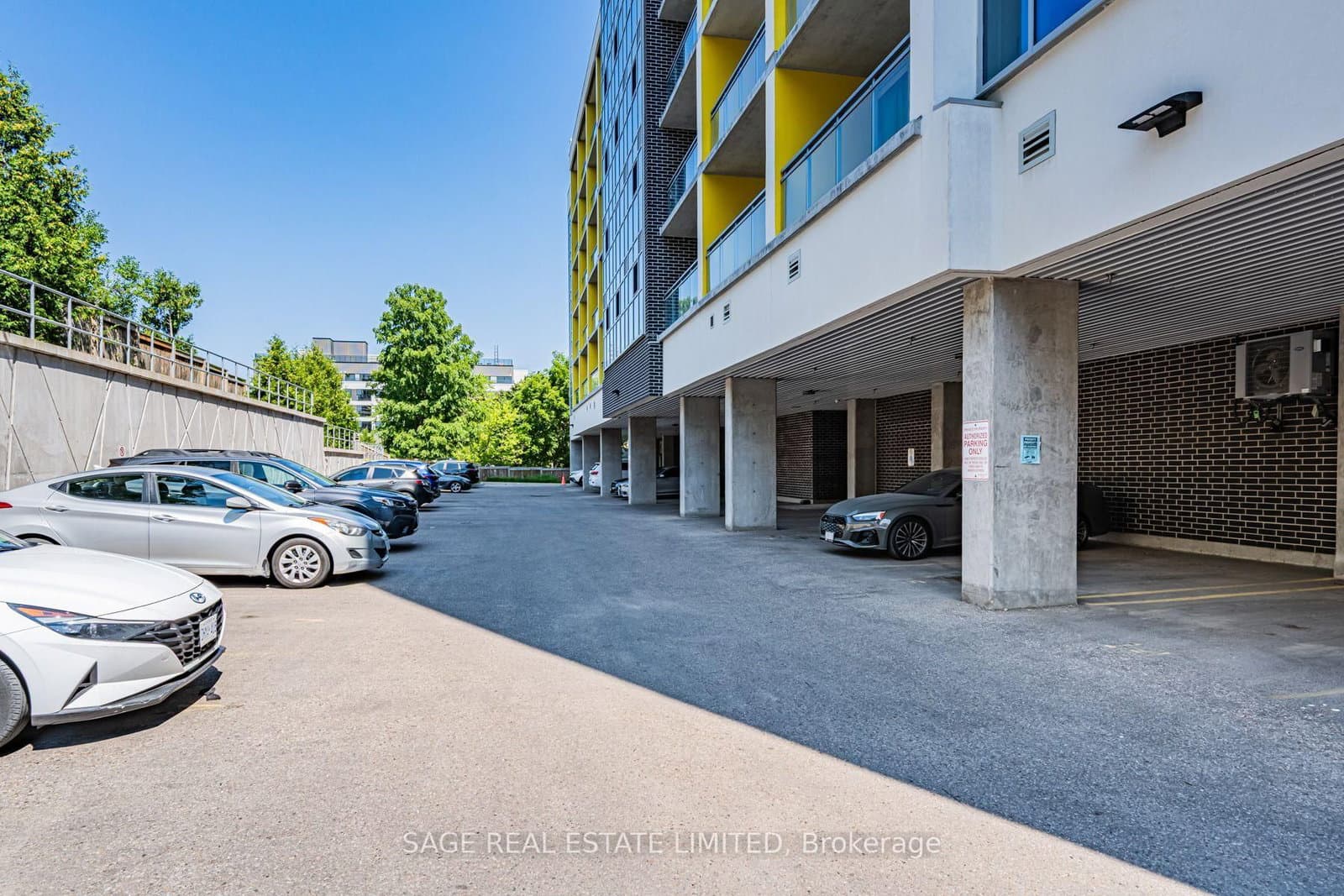 257 Hemlock Street, Unit 424 thumbnail 44