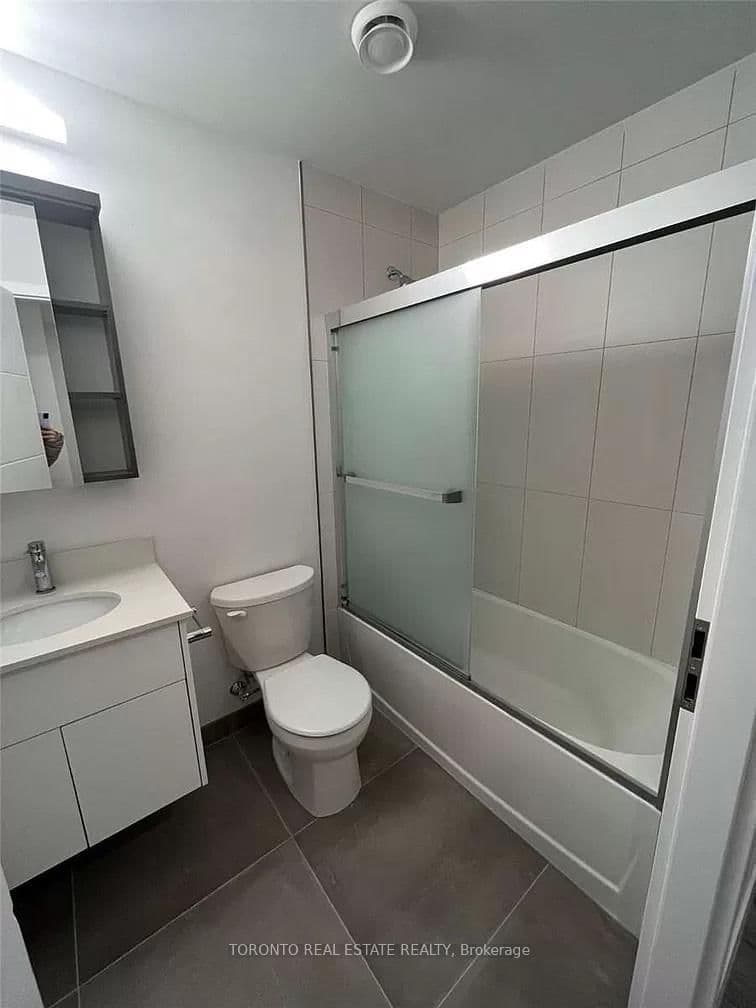 60 Frederick Street, Unit 3207 thumbnail 16