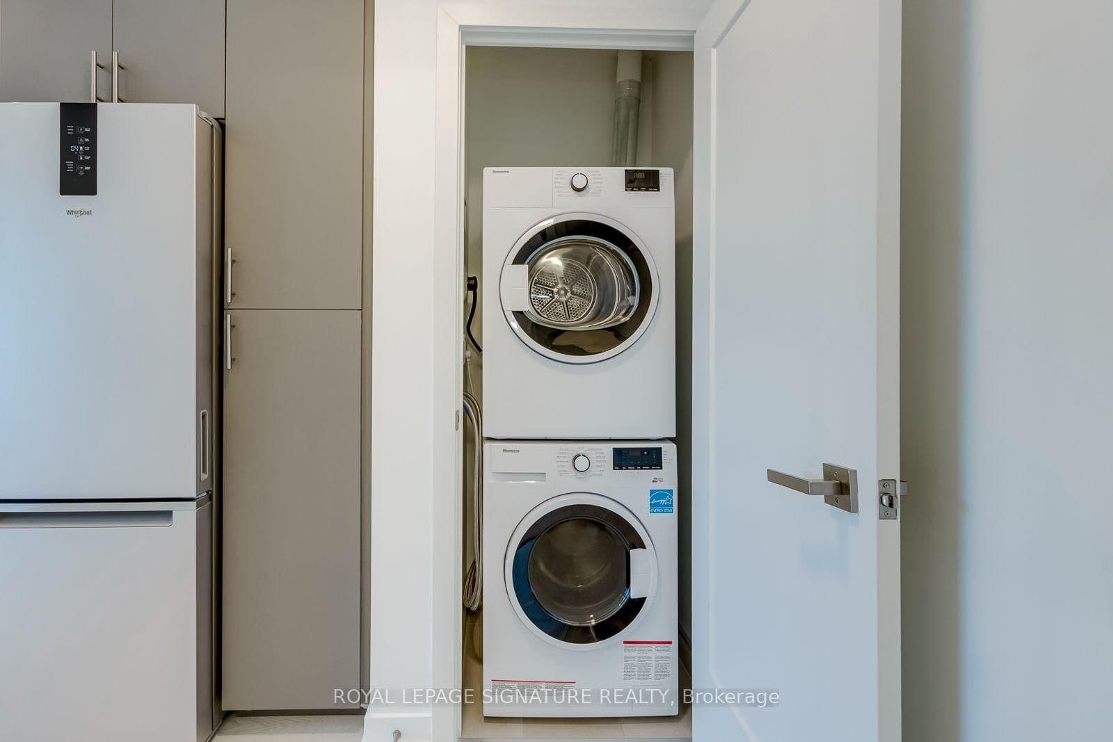 415 Main Street W, Unit 417 thumbnail 18