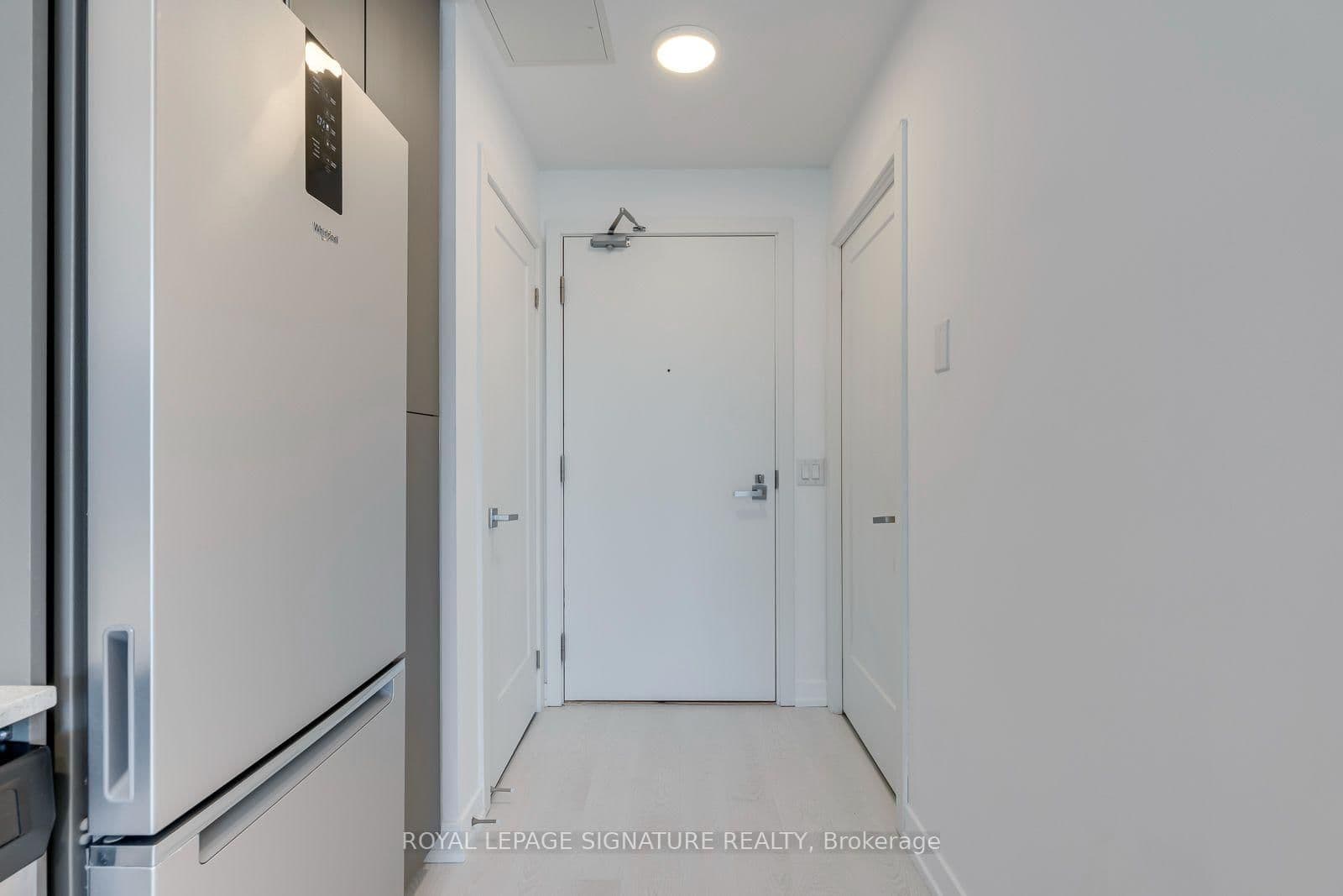 415 Main Street W, Unit 417 thumbnail 2