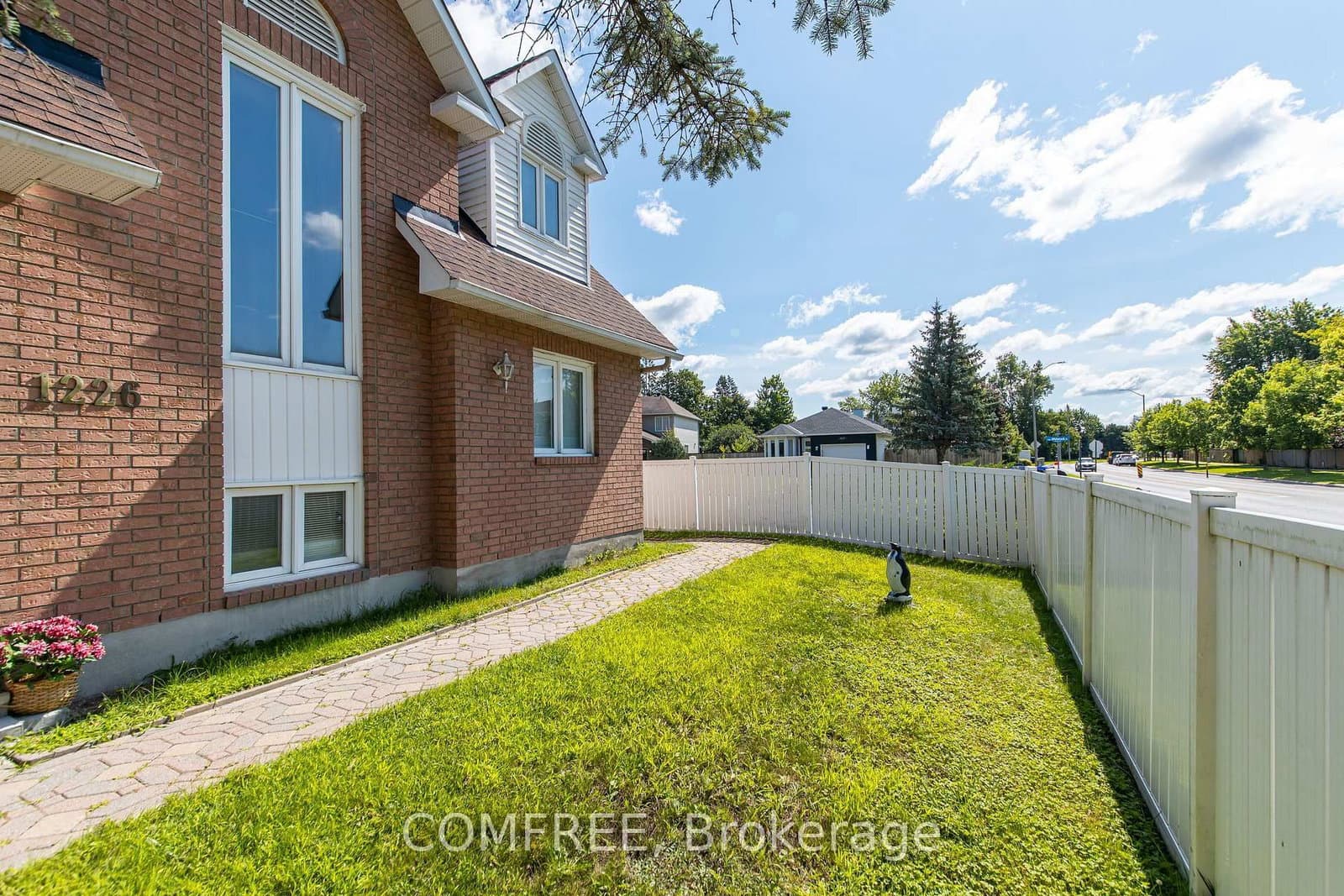 1226 Matheson Road thumbnail 8
