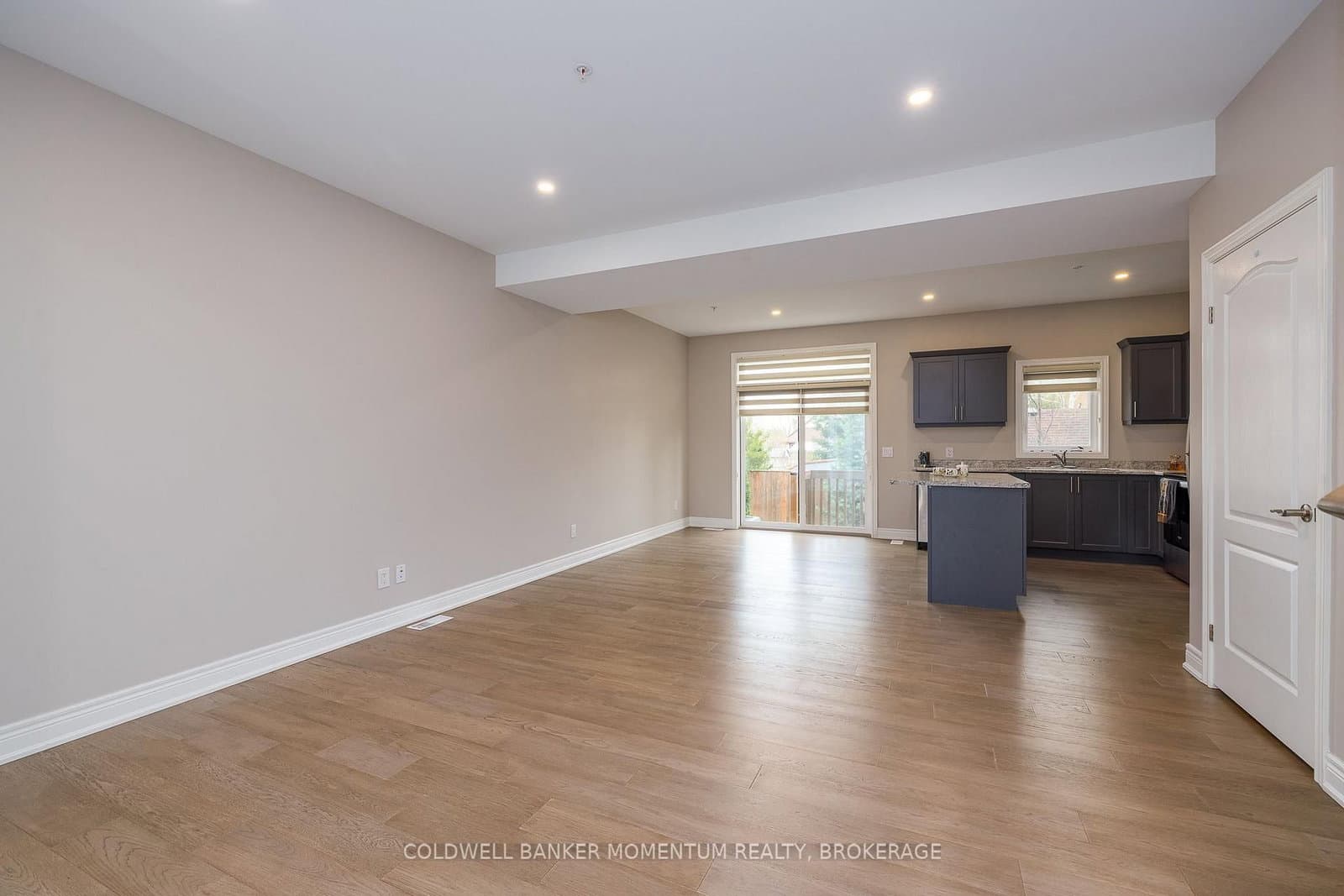 18 Corbin Street, Unit 4 thumbnail 8
