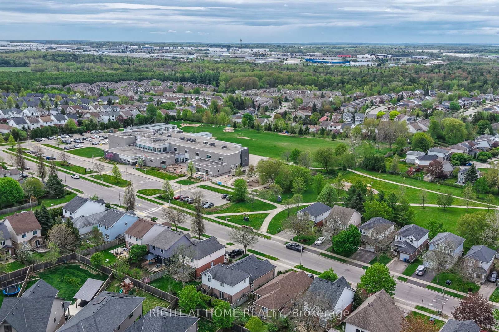 8 Ryder Avenue thumbnail 49