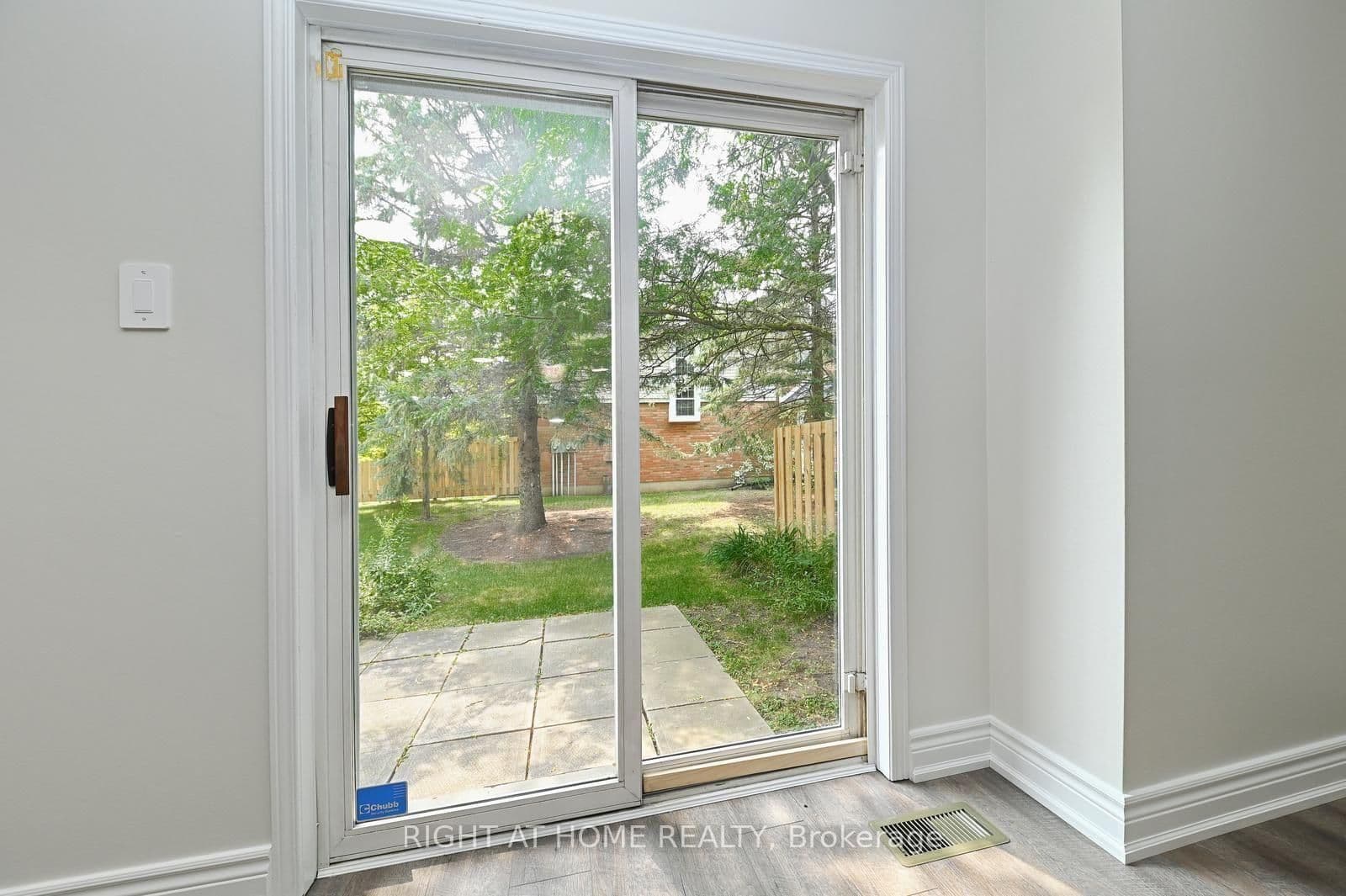 1055 Gordon Street, Unit 58 thumbnail 14