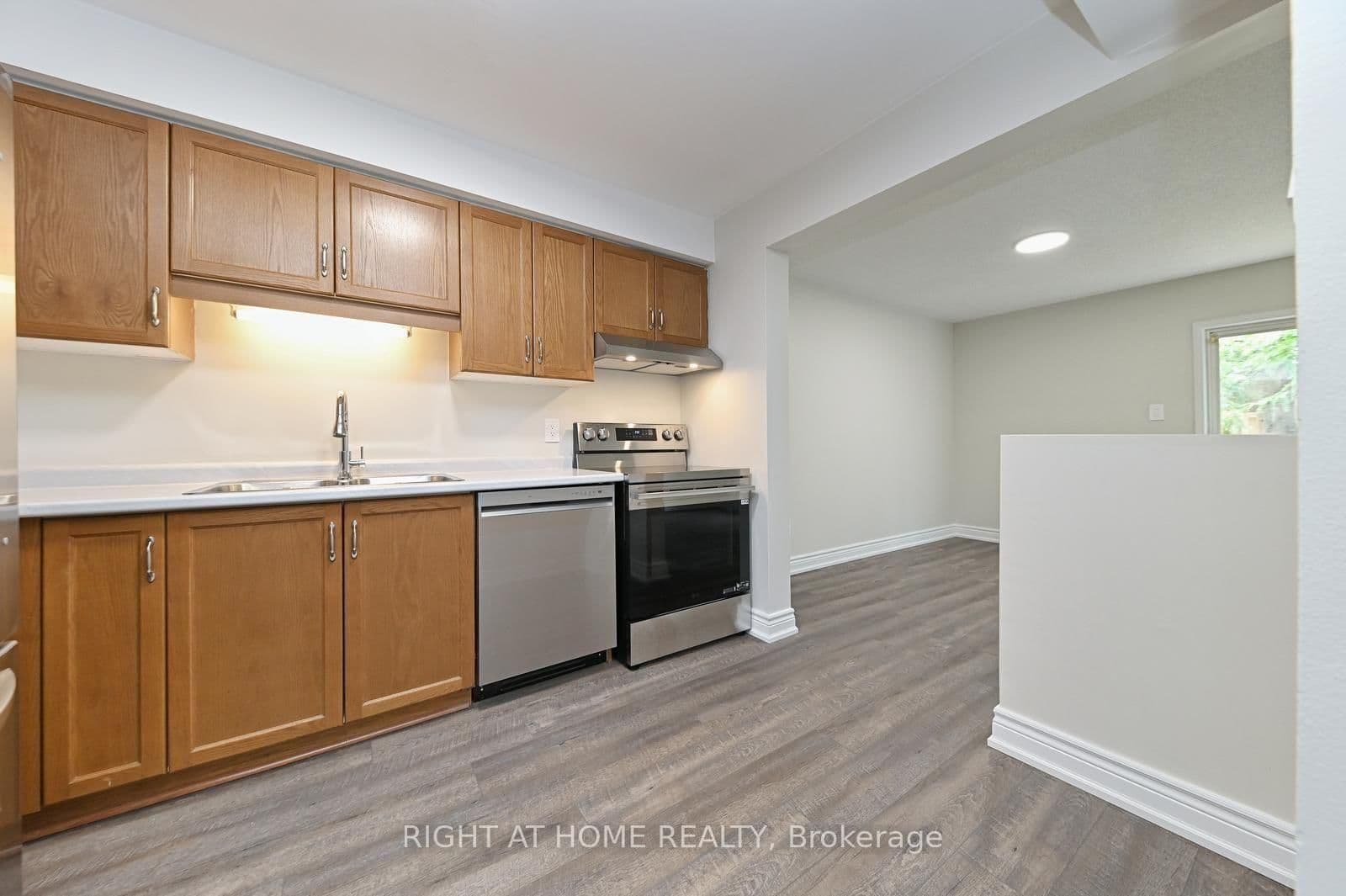 1055 Gordon Street, Unit 58 thumbnail 9