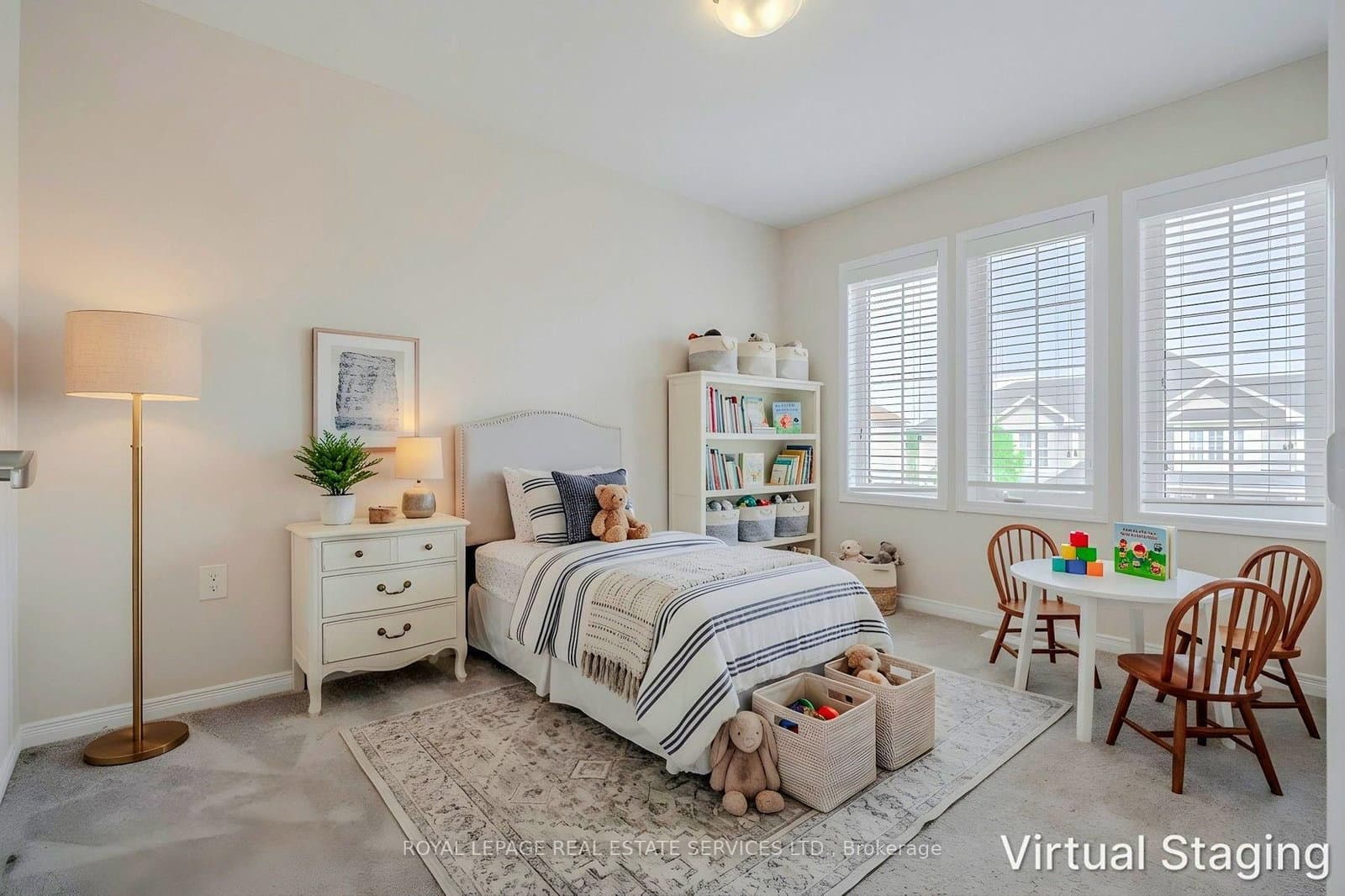 152 Munro Circle thumbnail 37
