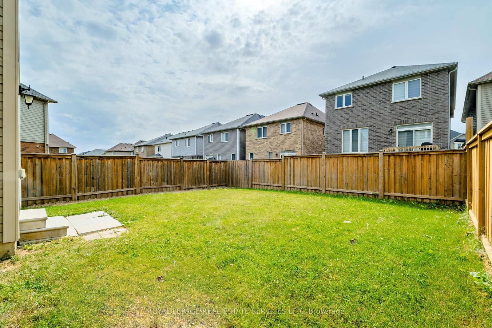 152 Munro Circle thumbnail 47