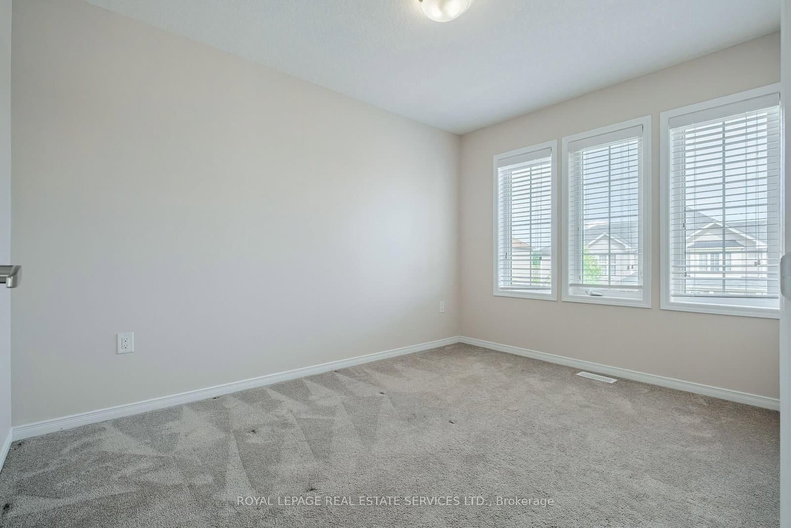 152 Munro Circle thumbnail 75