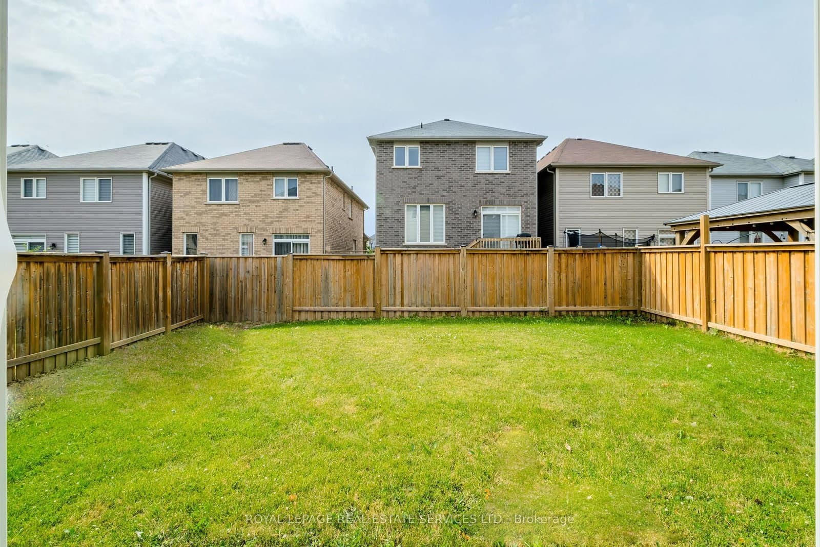 152 Munro Circle thumbnail 95