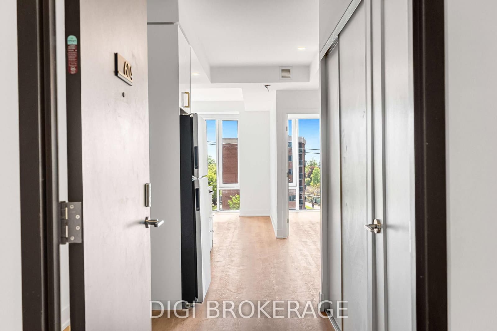 2070 Scott Street, Unit 604 thumbnail 6