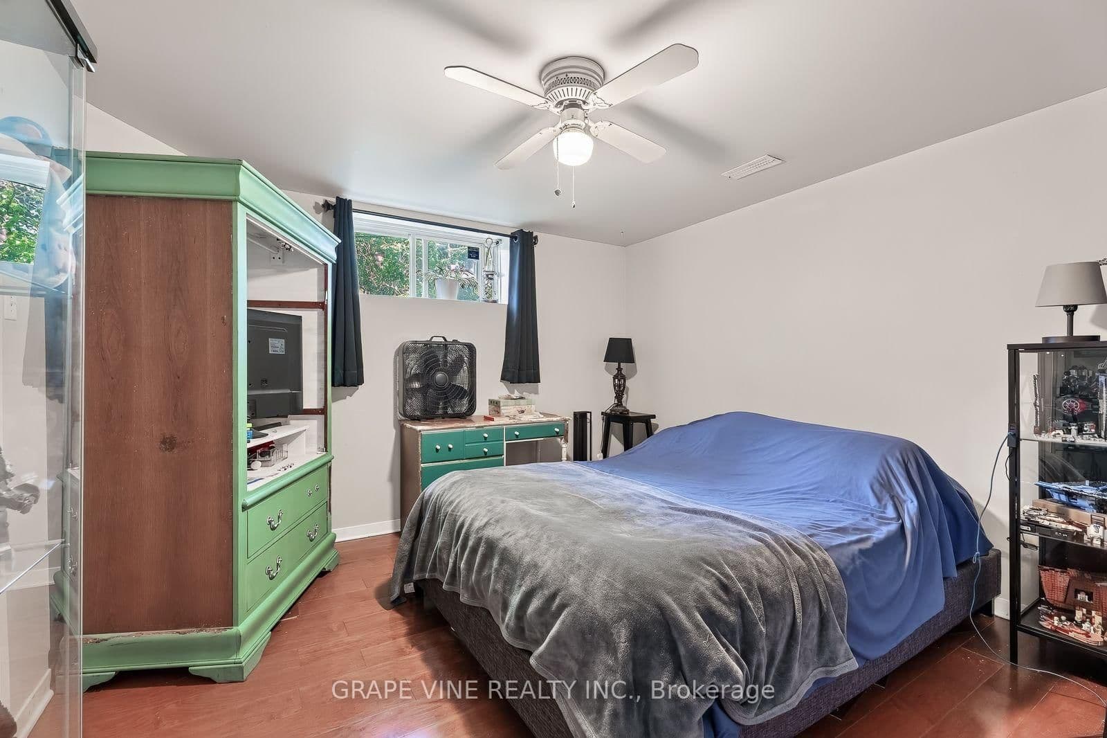 898 Watson Avenue thumbnail 22