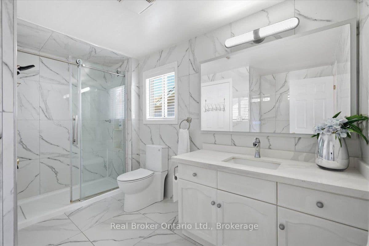 12 Castlebury Drive thumbnail 22