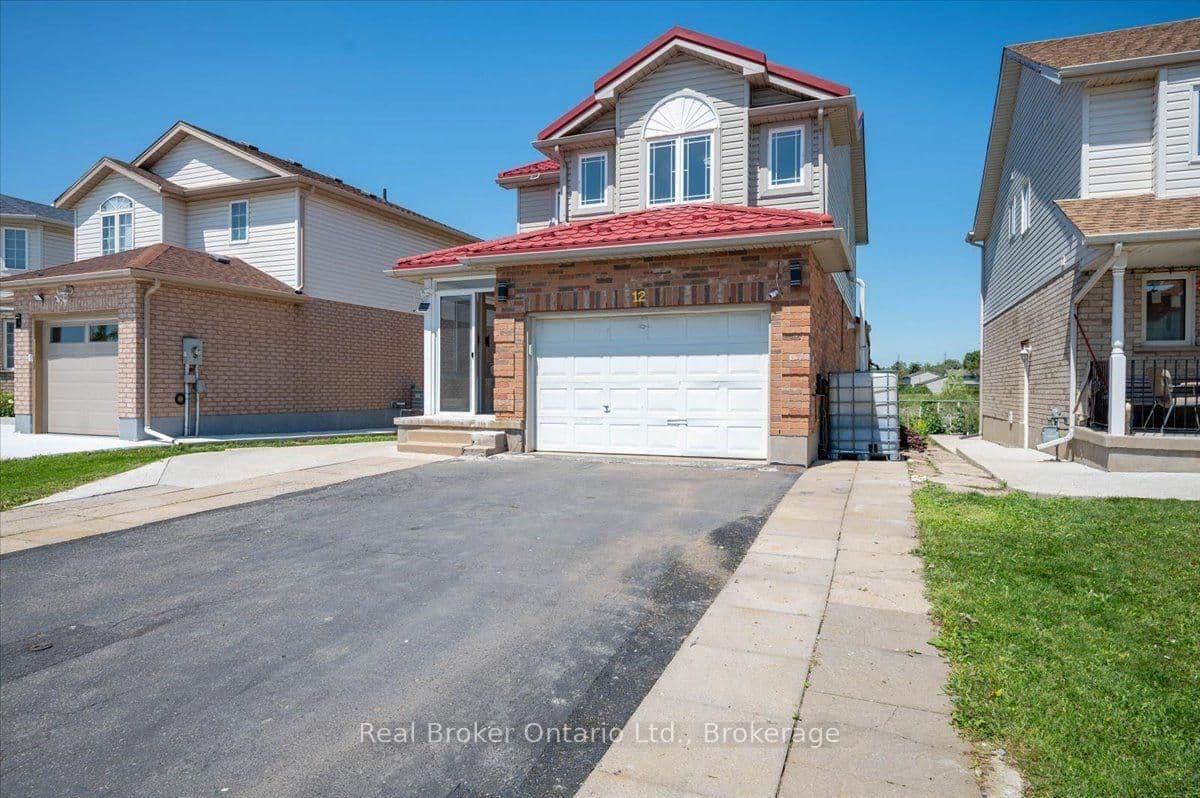 12 Castlebury Drive thumbnail 4