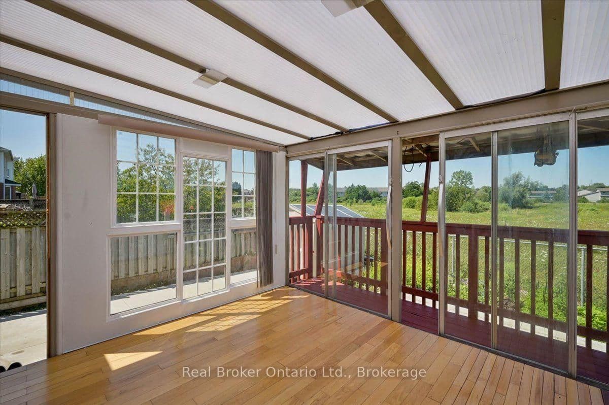 12 Castlebury Drive thumbnail 40