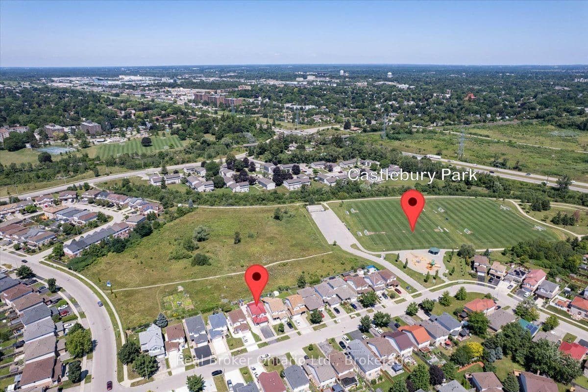 12 Castlebury Drive thumbnail 45