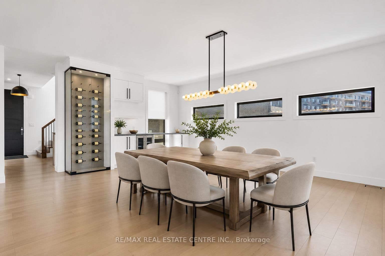 920 Thomas Pedder Court thumbnail 15