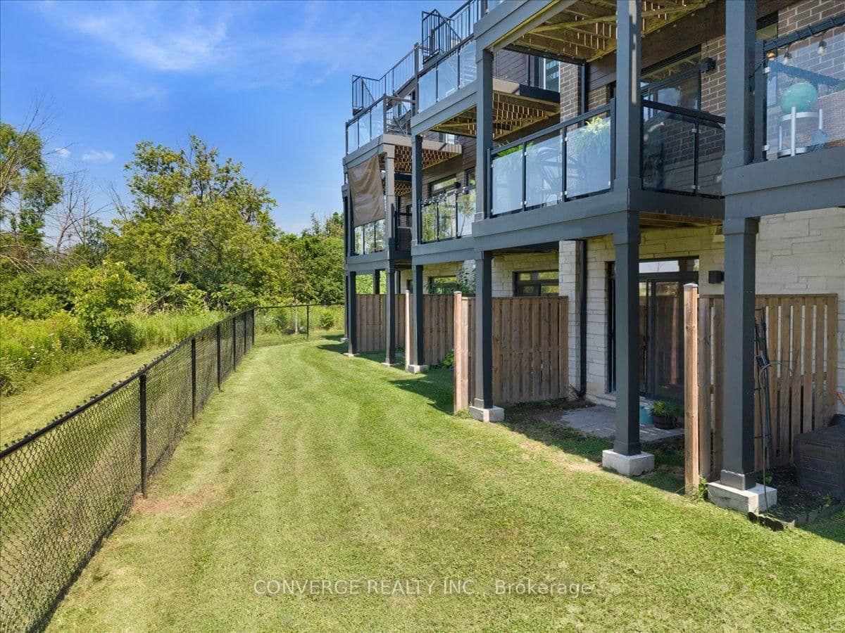 35 Midhurst Heights, Unit 36 thumbnail 13