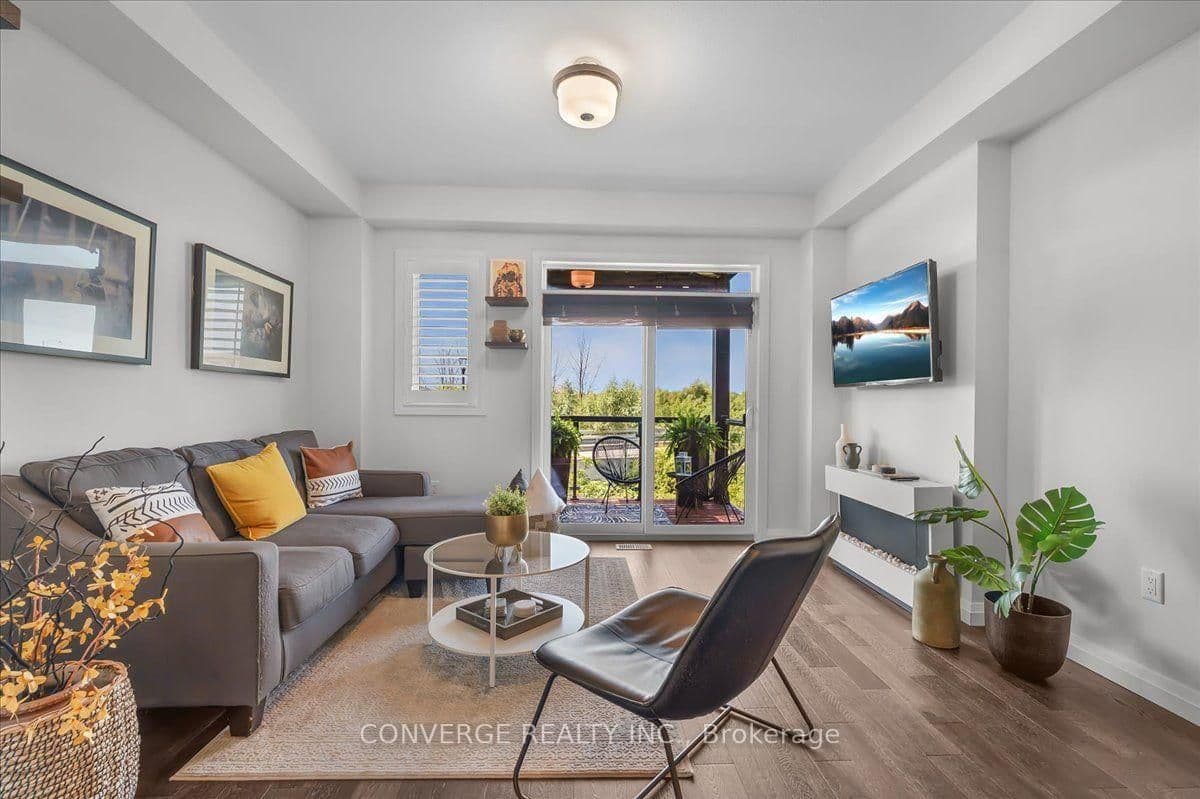 35 Midhurst Heights, Unit 36 thumbnail 3