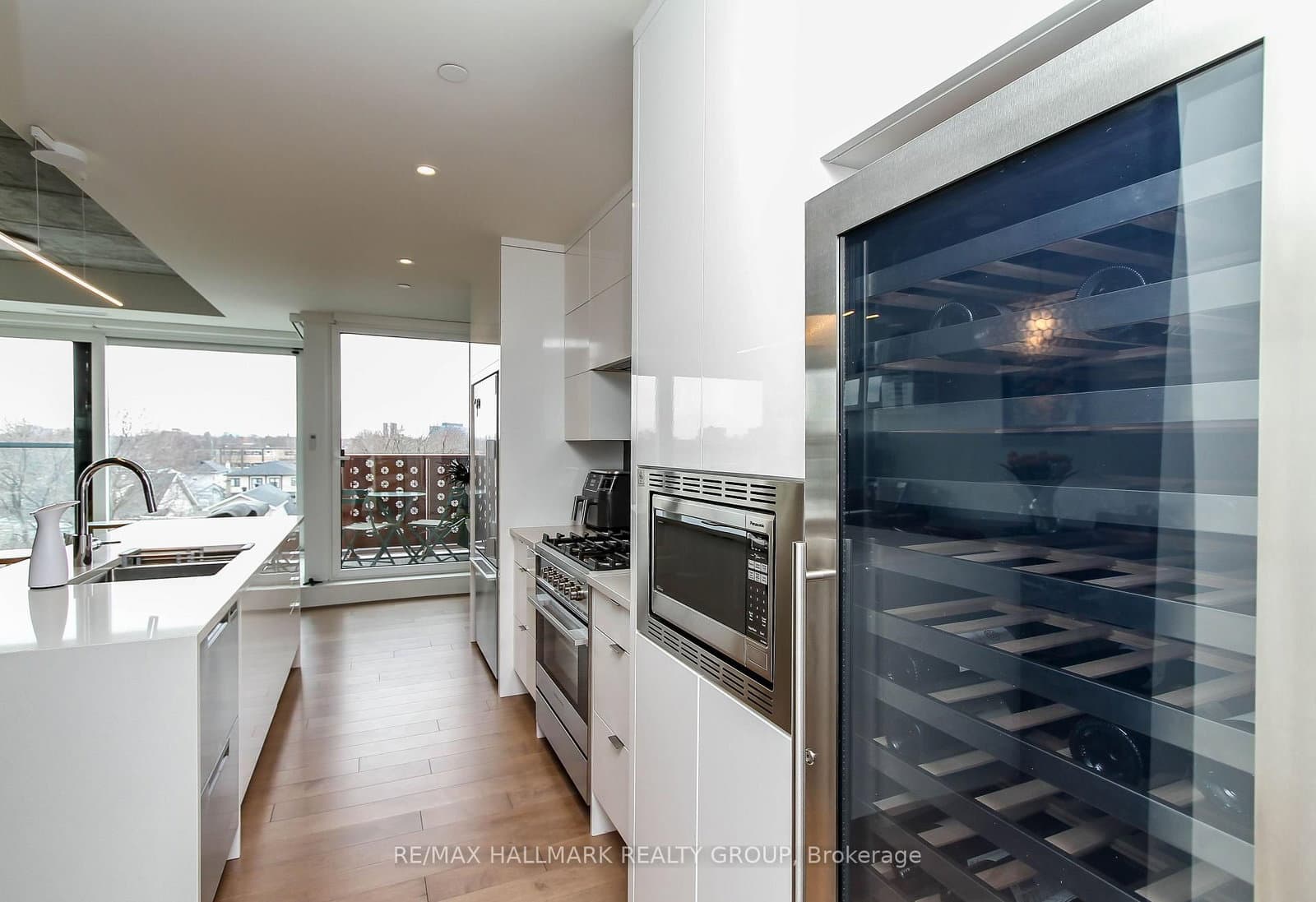 135 Barrette Street, Unit 409 thumbnail 22