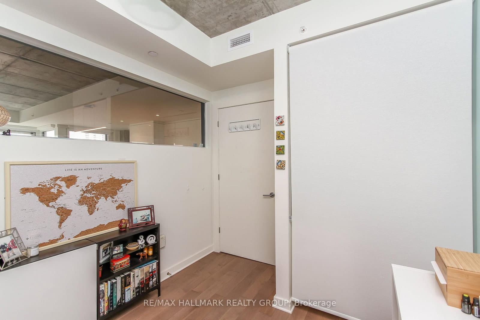 135 Barrette Street, Unit 409 thumbnail 32