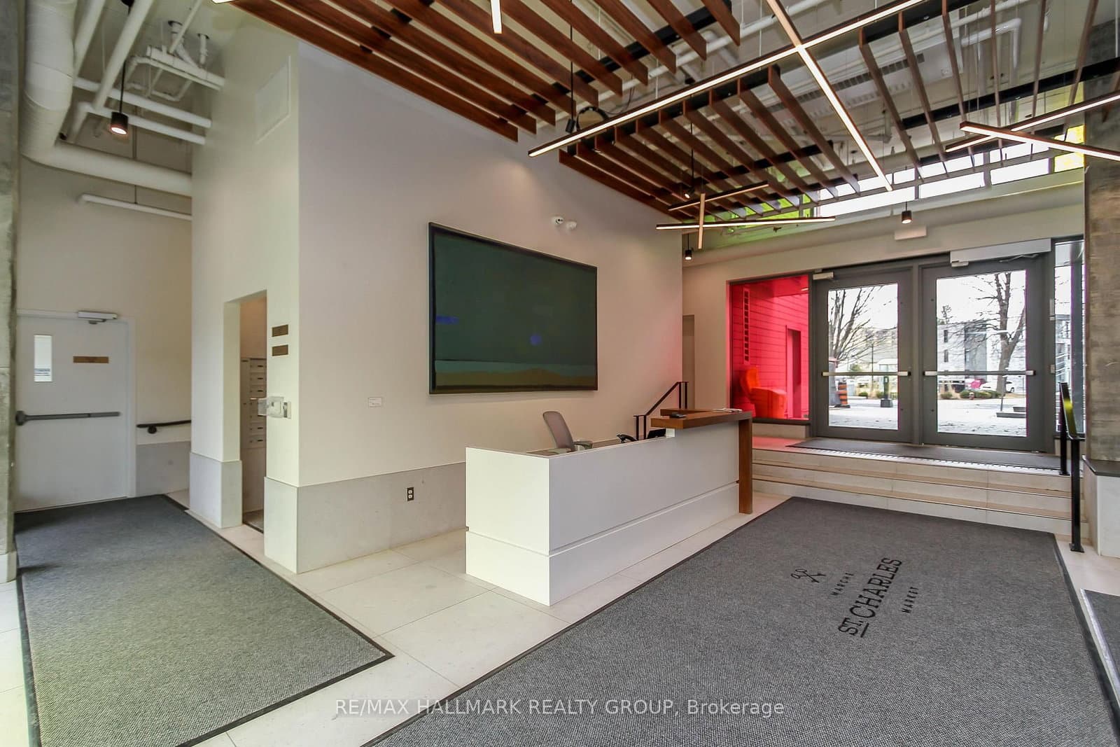 135 Barrette Street, Unit 409 thumbnail 5