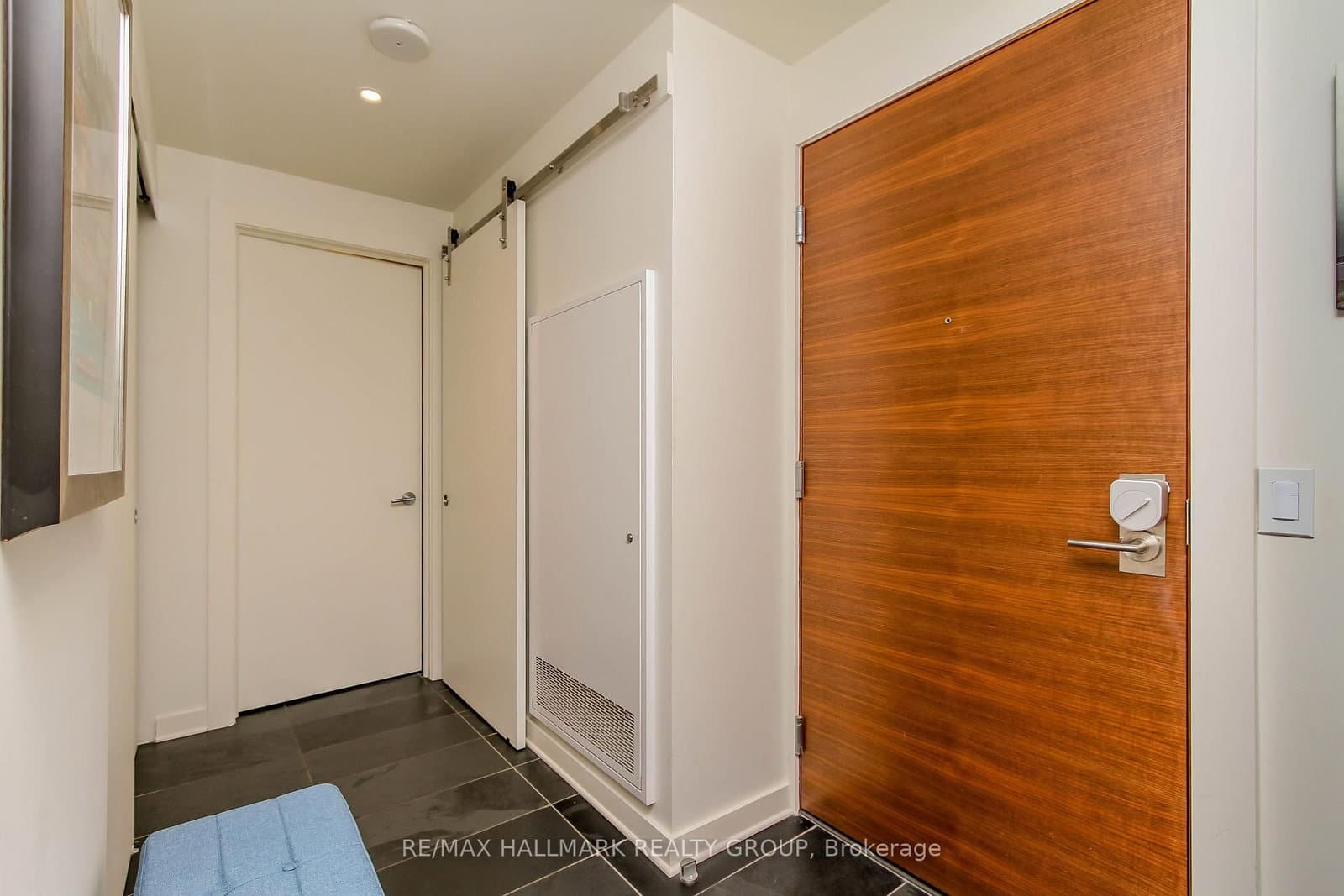 135 Barrette Street, Unit 409 thumbnail 8