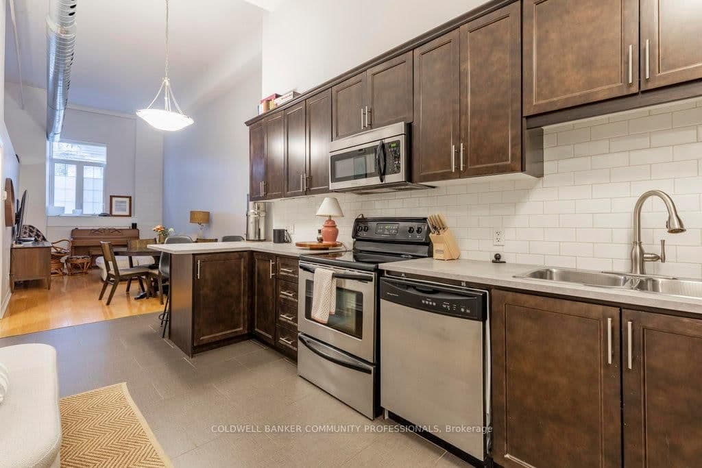 80 King William Street, Unit 112 thumbnail 10