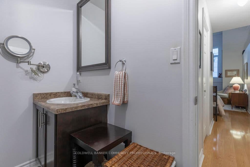 80 King William Street, Unit 112 thumbnail 26