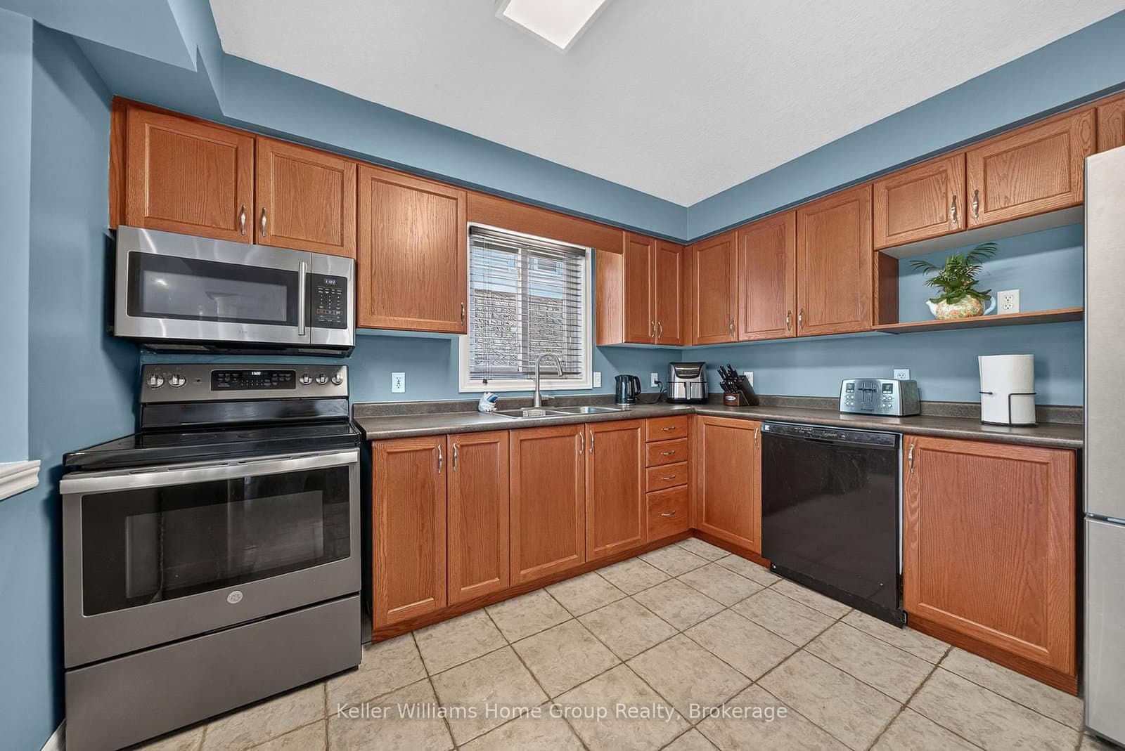 479 Doon S Drive E thumbnail 11