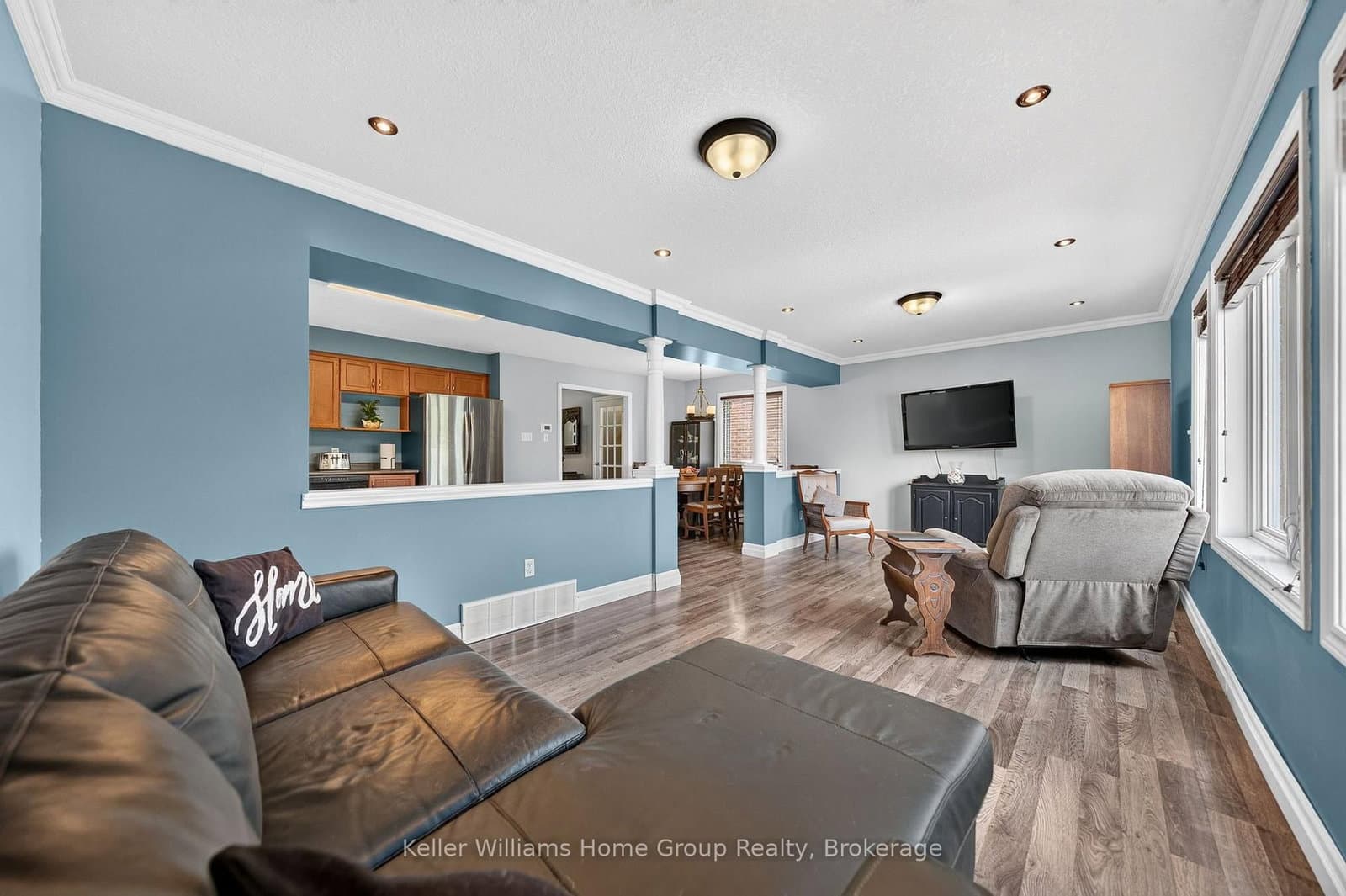 479 Doon S Drive E thumbnail 16