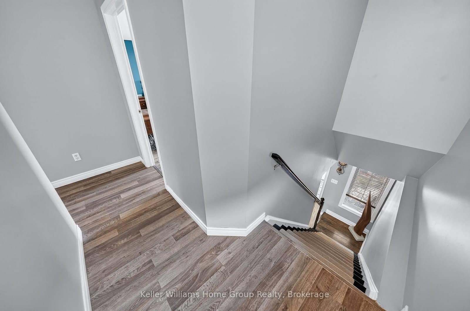 479 Doon S Drive E thumbnail 18