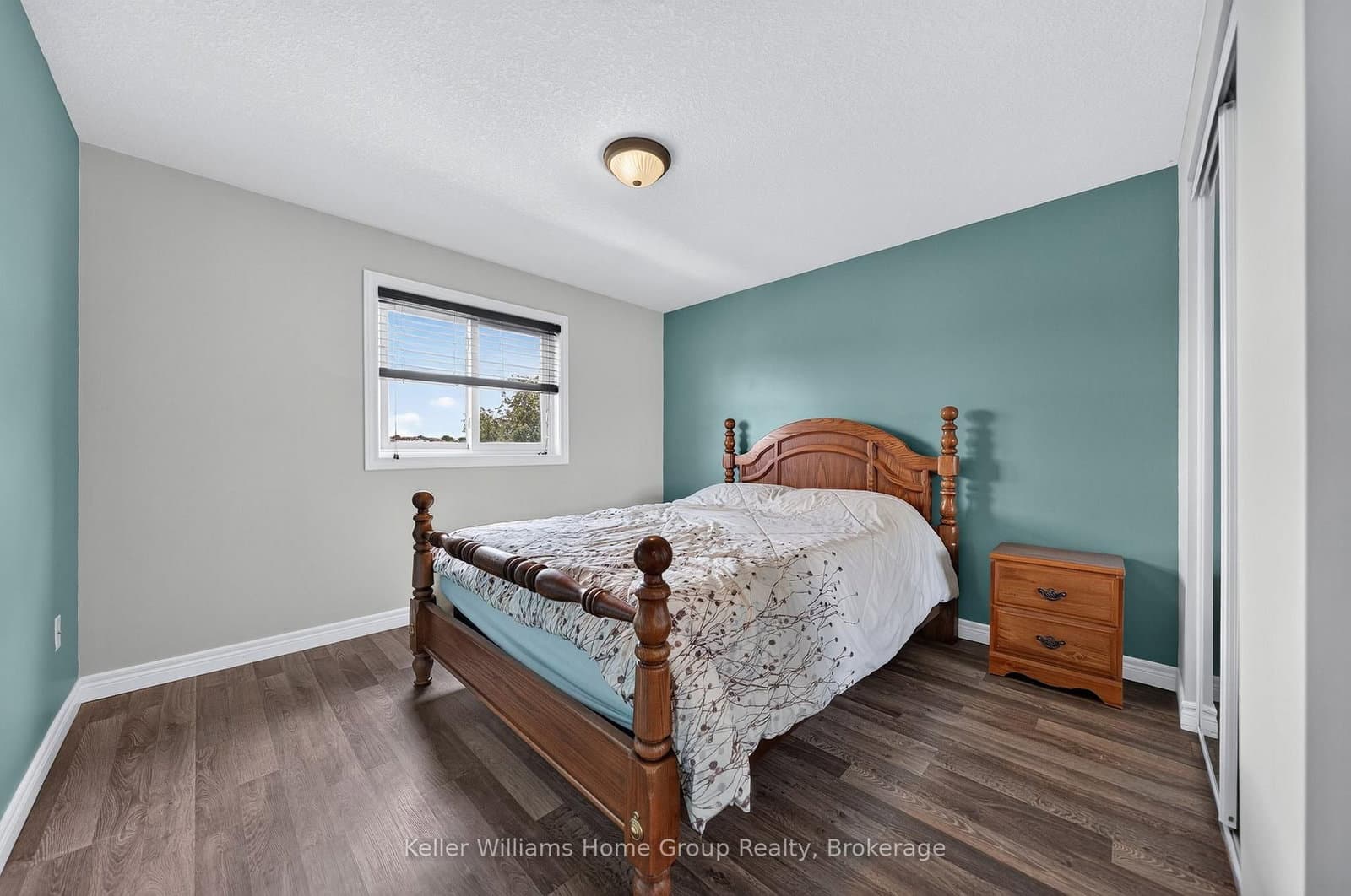 479 Doon S Drive E thumbnail 22