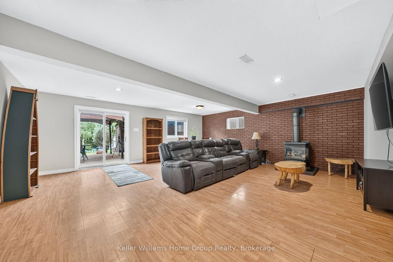 479 Doon S Drive E thumbnail 26