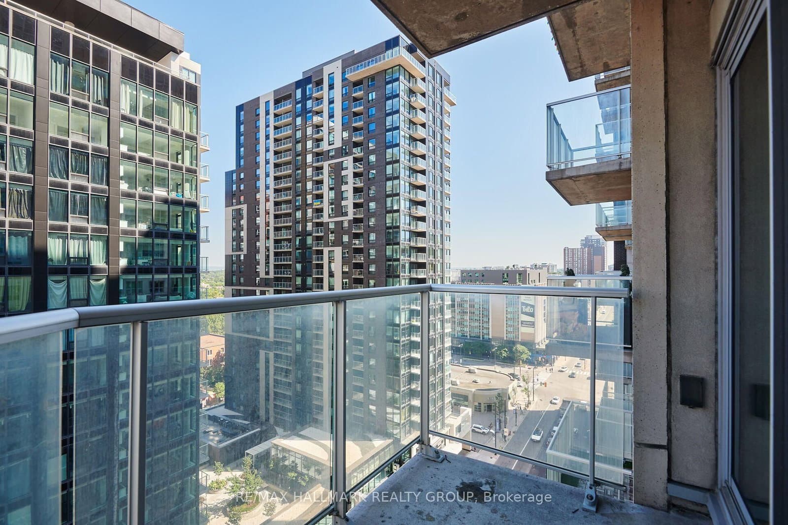 242 Rideau Street, Unit 1501 thumbnail 10