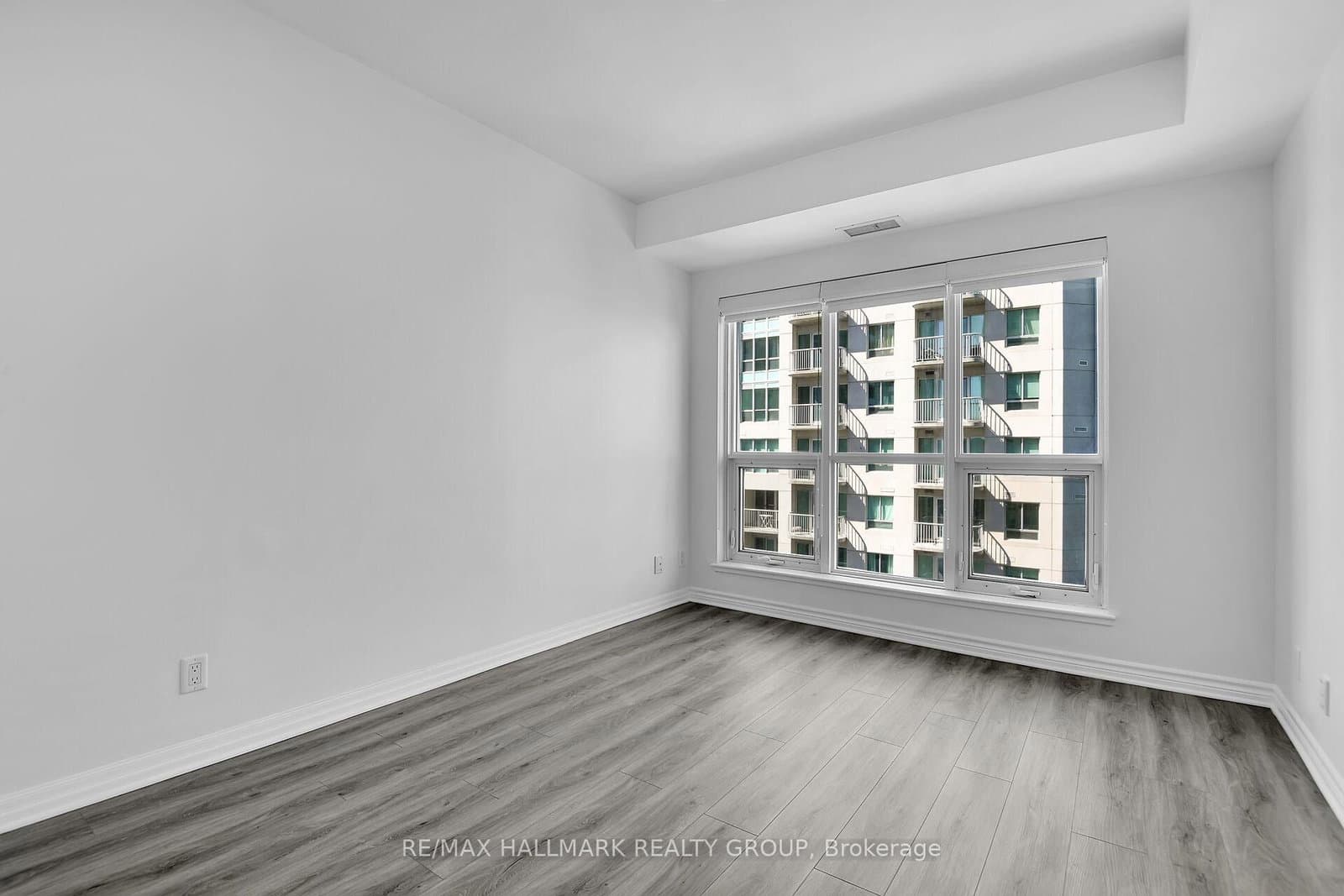 242 Rideau Street, Unit 1501 thumbnail 24