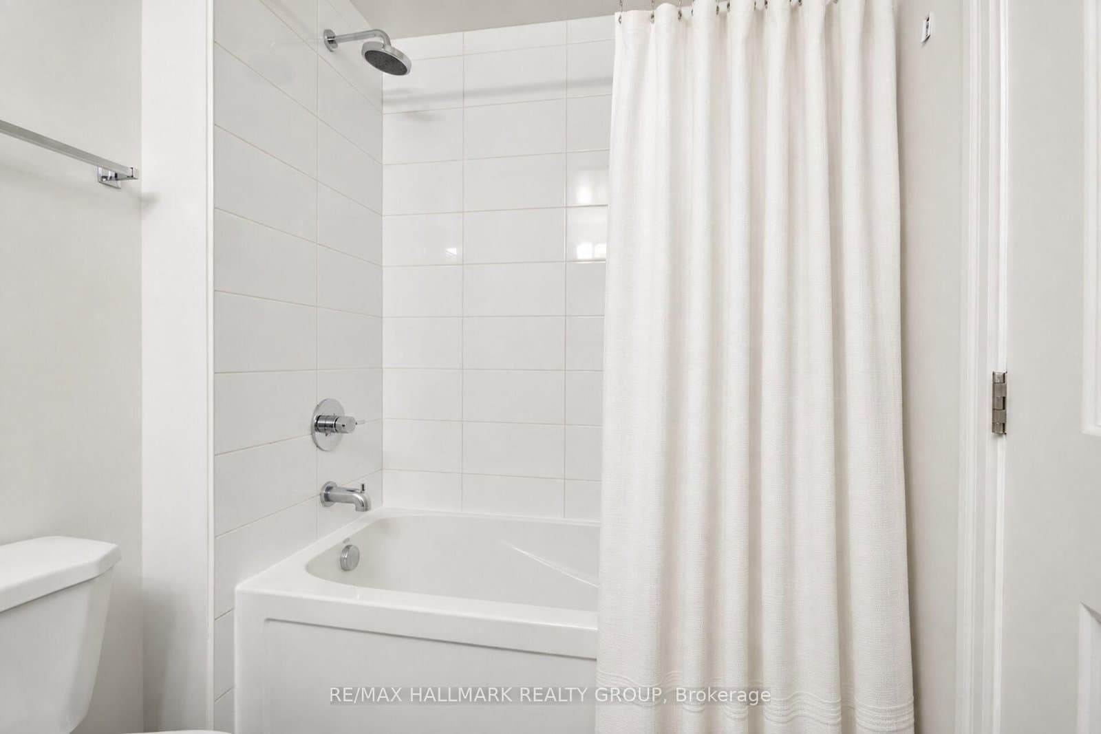 242 Rideau Street, Unit 1501 thumbnail 29