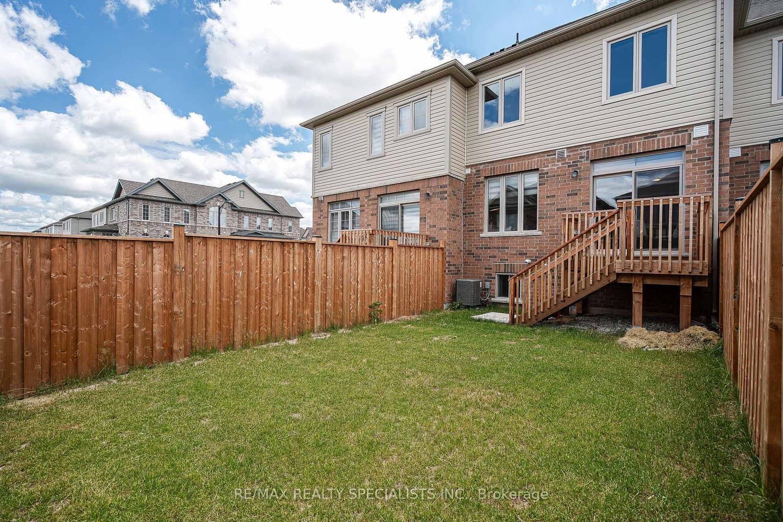 225 Broadacre Drive thumbnail 36