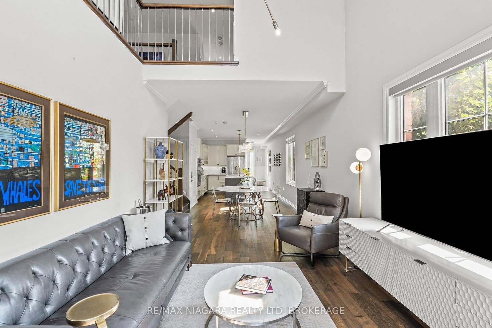 130 John Street W thumbnail 9