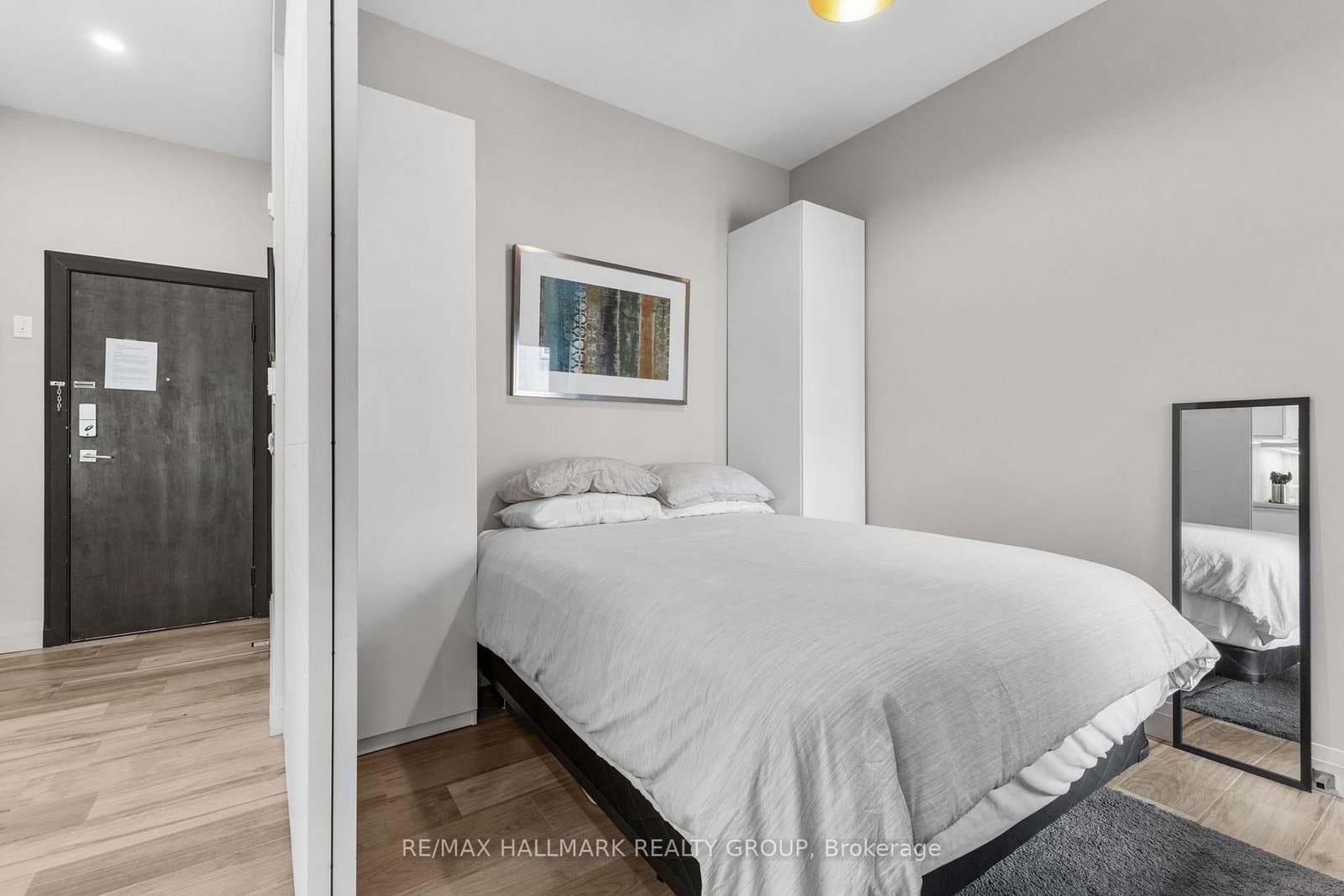201 Maclaren Street, Unit 2 thumbnail 12