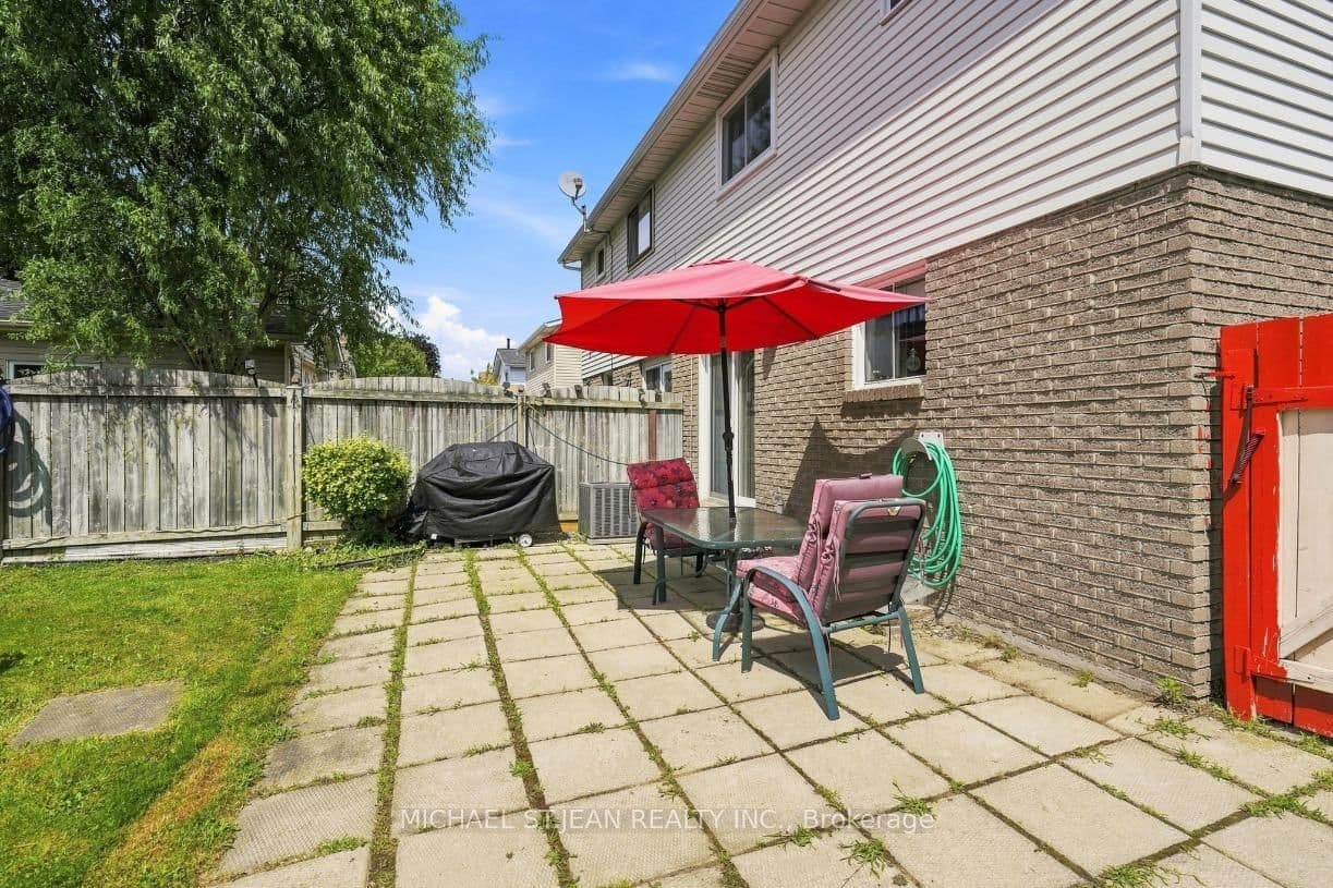 31 Belleau Street thumbnail 44