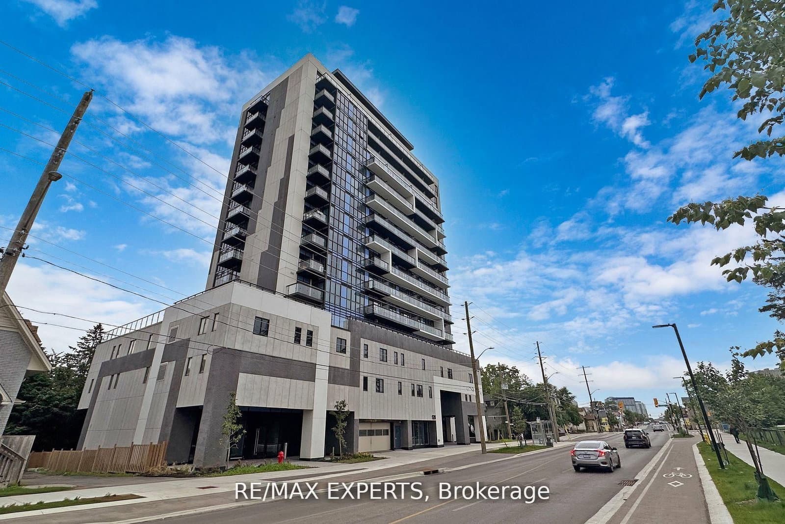 128 King Street N, Unit 1604 thumbnail 2