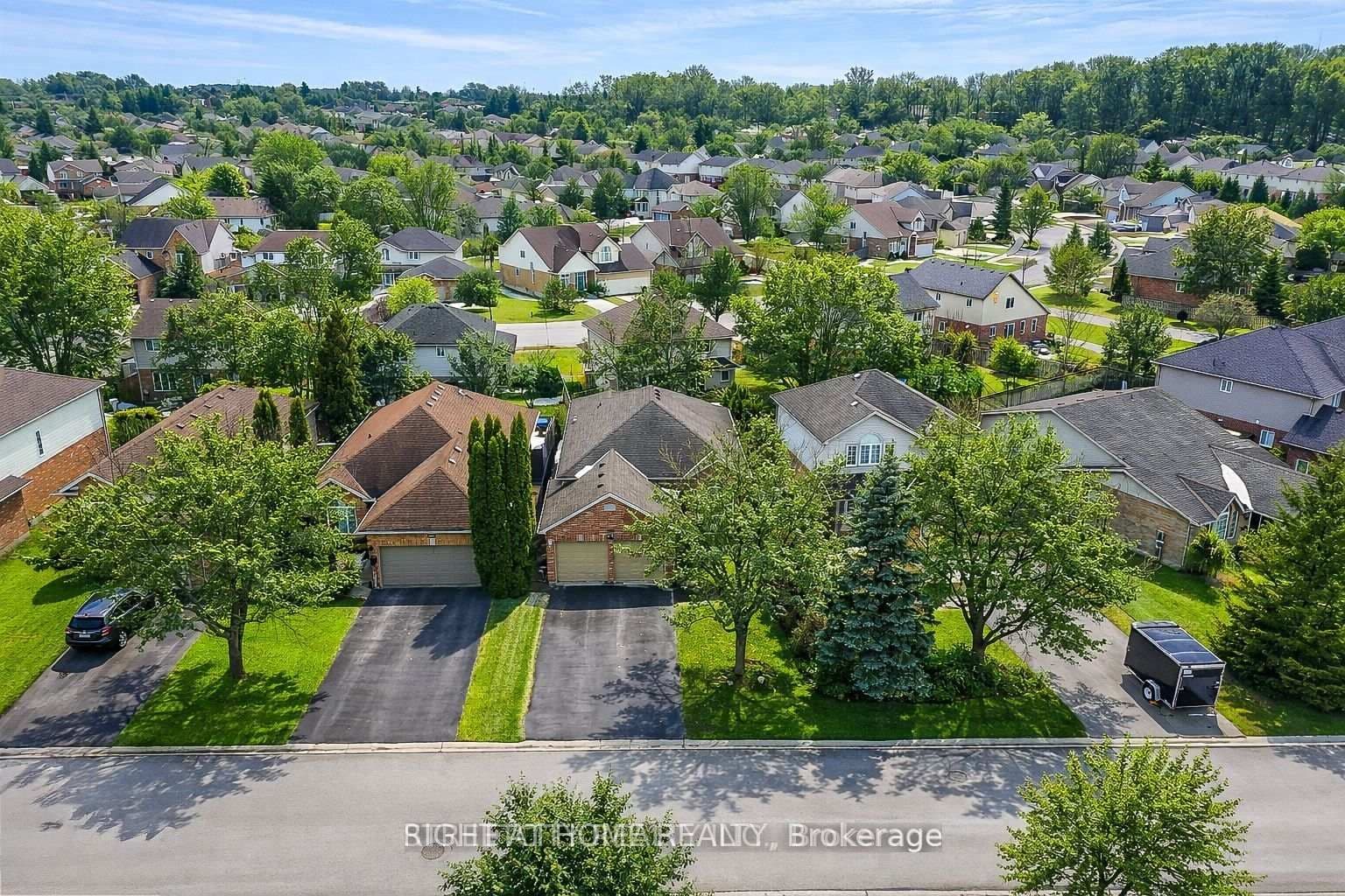 126 Meadowridge Road thumbnail 4